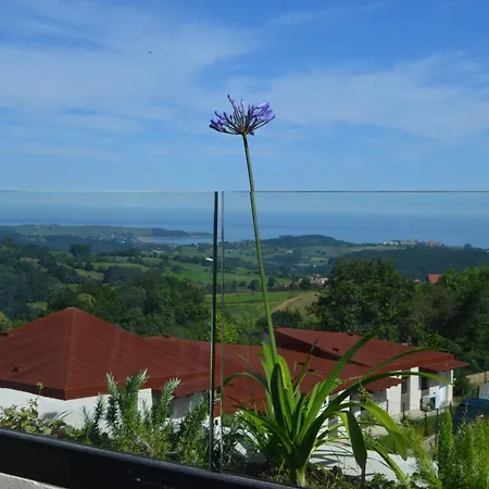 Mirador Playa De Oyambre-vista Al Mar Y Jardin Feriehus
