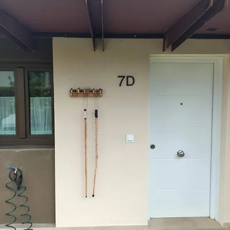 Ferienhaus Mirador Playa De Oyambre-vista Al Mar Y Jardin