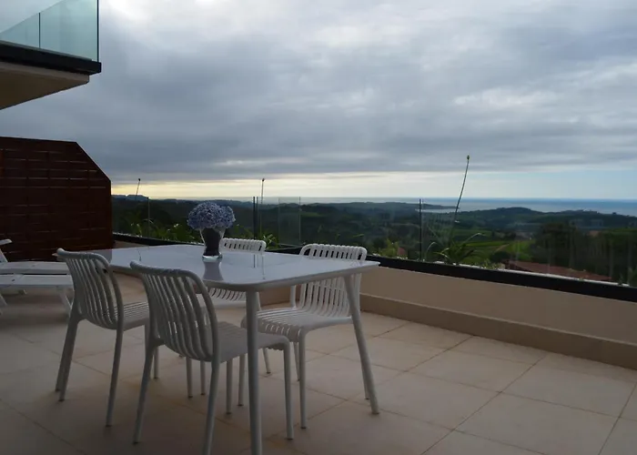 Mirador Playa De Oyambre-vista Al Mar Y Jardin *