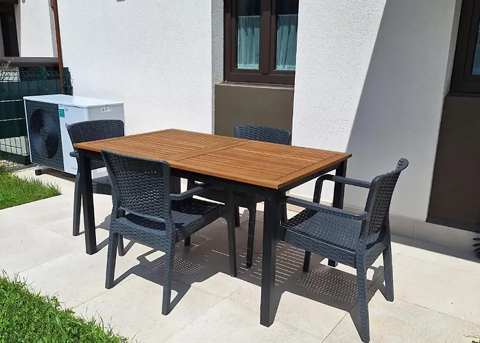 Mirador Playa De Oyambre-vista Al Mar Y Jardin Hébergement de vacances Canales (Cantabria)